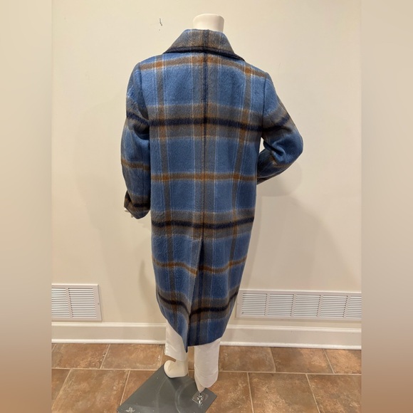 Ann Taylor Blue Plaid Double-Breasted Women's Coat, size medium - Picture 9 of 14